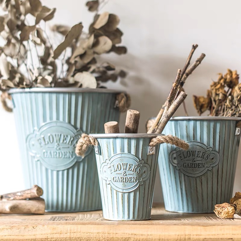 Retro-Eiseneimer Als Blumentopf – Vintage Dekoration Für Garten & Wohnung, 12,5x10x8 Cm