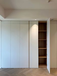 Armadio Moderno Durevole in Melamina per <span class=keywords><strong>Camera</strong></span> <span class=keywords><strong>da</strong></span> <span class=keywords><strong>Letto</strong></span> con Ante a Sospensione, Altezza Regolabile, Ottimizzazione Spazi, Soluzione di Archiviazione per Soffitta, Hotel e Abitazioni - Product Image 6