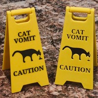 Panneau d'avertissement Cat Vomit, panneau décoratif animal en plastique jaune, style rétro, montage sur table