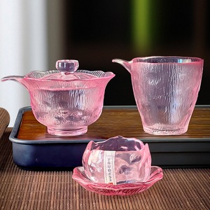 <span class=keywords><strong>Set</strong></span> di <span class=keywords><strong>Tazze</strong></span> <span class=keywords><strong>da</strong></span> Tè in Vetro Rosa <span class=keywords><strong>con</strong></span> Piattini, Design Nordico Semplice, Idea Regalo - Product Image 3