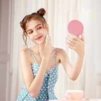 2024 vente en gros Silicone Double face voyage Mini miroir de maquillage Compact Logo personnalisé miroirs de poche cosmétiques pour femmes filles cadeau