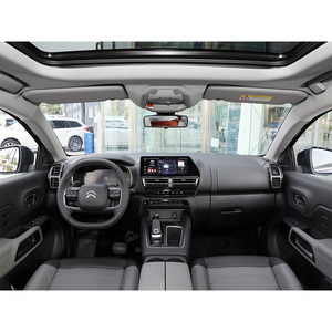 Citroën <span class=keywords><strong>C5</strong></span> <span class=keywords><strong>AIRCROSS</strong></span> <span class=keywords><strong>2023</strong></span> 360THP Intelligent Edition FWD Automatique d'occasion, faible kilométrage, SUV compact - Product Image 5