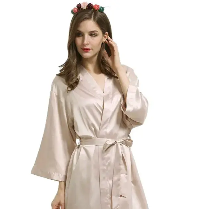 Атласное кимоно Халат короткий халат с косой V-образным вырезом халат для невесты Свадебная вечеринка утренние халаты