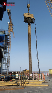 Martello per Pali AT-180C con Momento Eccentrico di 51 Kg in Dubai - Product Image 4