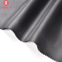 Vente directe d'usine 100% Polyester 46GSM respirant 190T taffetas en relief tissu écologique pour les filles doublure de veste en duvet