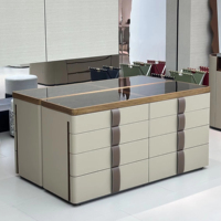 Meuble de rangement de luxe multi-tiroirs pour bijoux, en cuir microfibre et placage de noyer, avec plateau en verre, pour dressing