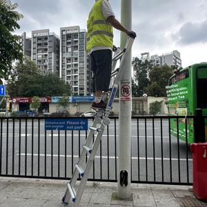 Petite échelle <span class=keywords><strong>de</strong></span> plate-forme <span class=keywords><strong>de</strong></span> travail géante à forte charge télescopique pliante en alliage d'aluminium épaissi antidérapant pour le ménage - Product Image 4