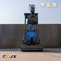 Mini-excavatrice 1,2T avec chenilles en caoutchouc, faible pression au sol, multi-attaches, facile à utiliser pour la maison, le jardin et les travaux municipaux