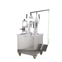 Hoge Efficiëntie Commerciële Industriële Groene Jonge Verse Kokosnoot Schilmachine Trim- en Verwerkingsmachine