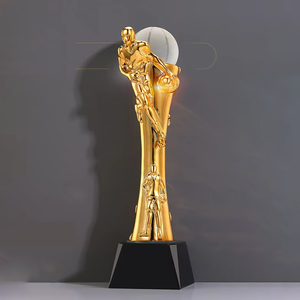 Nouveau design Crystal Craft trophée en métal personnalisé trophée d'or trophée de football de football coupe - Product Image 2