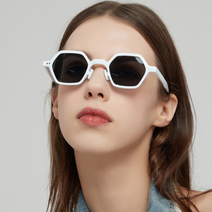 Customized <b>Small</b> Frame Sunglasses Irregular and Fashionable Polygonal Sunglasses for Women - Product Image 2