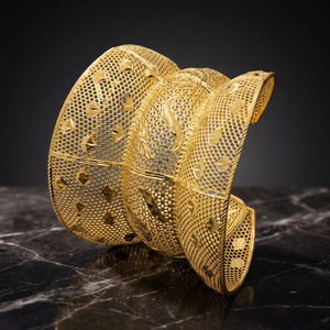 Vente en gros de Kadas et bracelets en or rempli 14K, 18K, 24K, Kadas traditionnels, Kadas tendance, Bracelets Kada en laiton doré. - Product Image 3