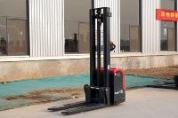 Chariot élévateur électrique portable pour entrepôt de petite taille, chariot élévateur à palettes pour allées étroites, capacité de levage de 1,5 à 2 tonnes, batterie lithium-ion, hauteur de levage de 3 m