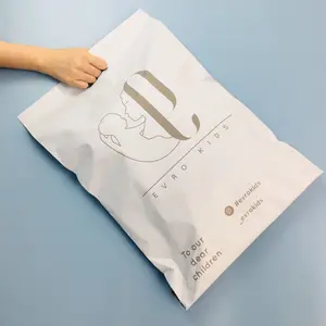 מותאם אישית לוגו עיצוב זהב שליח מיילר פלסטיק דואר חבילה תיק עם ידית עבור בגדים