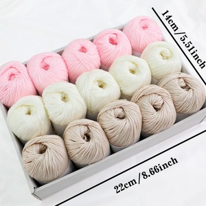 Lot de 15 pelotes de fil pour bébé de 750g, 3 couleurs mélangées, fil à crocheter en laine protéinée de soie pour tricot à la main, pulls, bonnets, chaussures et projets DIY pour bébés - Product Image 2