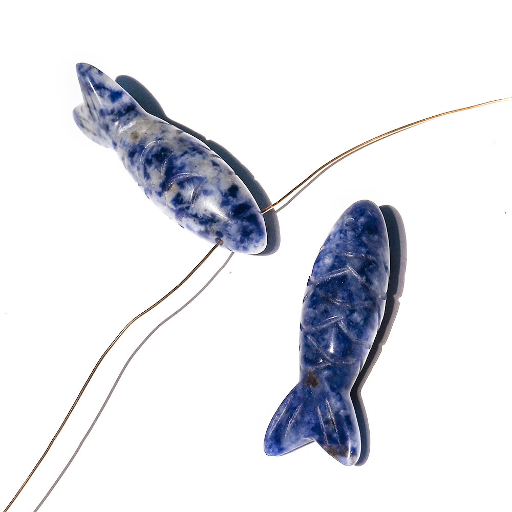 jade à points bleus