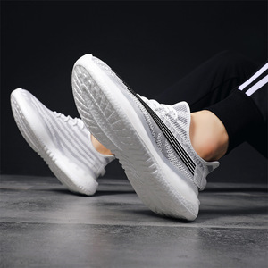 Chaussures de sport à surface filetée pour hommes adultes, décontractées, respirantes, en promotion, pour la course, printemps-été, confortables avec semelle massante - Product Image 5
