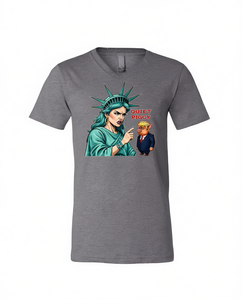 T-shirt Grafica Quiet Piggy Liberty Edition Unisex Grigia con Scollo a V Manica Corta Stampa Digitale Abbigliamento Promozionale - Product Image 1