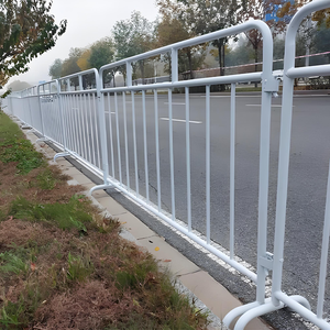 Vente directe usine – Barrière temporaire de contrôle des foules de 6 pieds, barrières piétonnières galvanisées, <span class=keywords><strong>barricade</strong></span> française, modélisation 3D, durable - Product Image 3