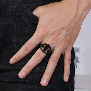 Gothic Punk Schmuck Edelstahl Sarg Vampir Totenkopf Ringe für Männer - Product Image 4