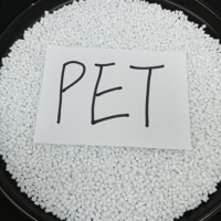 PET WK-801 Granulés PET vierges de qualité bouteille, faible teneur en acétylaldehyde, matière première plastique, résine PET pour préformes de bouteilles d'eau minérale