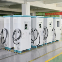 Stations de charge au sol Pile de charge 120Kw CCS Modem EV Chargeur avec câble de charge de refroidissement par eau
