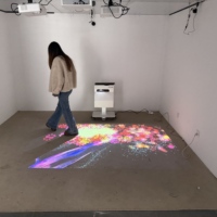 Projecteur holographique interactif IMAX d'intérieur personnalisé pour une expérience de cinéma orbital immersive