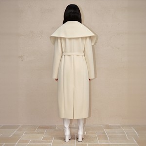 Manteau long décontracté à la mode pour femmes, couleur <span class=keywords><strong>beige</strong></span>, col cranté, ceinture plissée, manches longues - Product Image 2