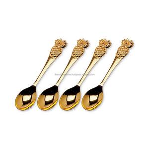 Juego de cucharas de té de latón dorado brillante, con mango hecho a mano de piña con diseño en relieve, estilo occidental - Product Image 6