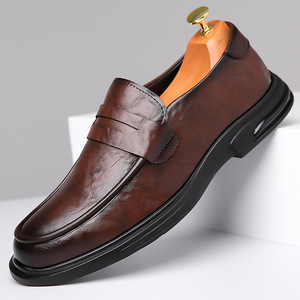 Mocasines de Cuero Marrón para Hombre, Punta Redonda, Suela Suave, Tacón Bajo, Zapatos Casuales de Negocios, Suela de Goma, Hechos en Wenzhou - Product Image 1