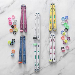 Складной тренировочный нож-бабочка Bochen из нержавеющей стали, малый инструмент, гладкий, игрушечный, с рукоятью из нержавеющей стали и поликарбоната - Product Image 2