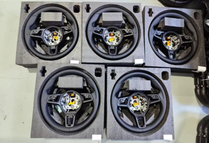 Volante con levas de cambio magnéticas para 991 991.1 991.2 Panamera 971.1 971.2 718 Cayenne Turbo S 992 Macan <span class=keywords><strong>GTS</strong></span> - Product Image 3