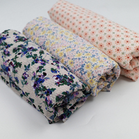 Tissu Seersucker Imprimé Personnalisé 90gsm Léger Respirant Effet Bulle Froissé Idéal pour Robes et Jupes