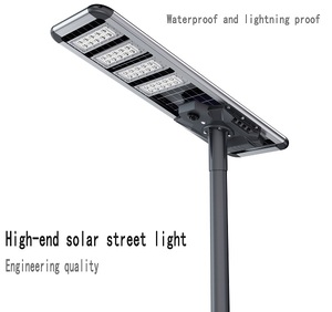 Lampadaire LED extérieur tout-en-un certifié IP65 1000W, batterie, angle de faisceau 120°, homologué RoHS, alimentation solaire pour routes - Product Image 1