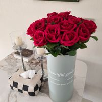 Bunga Mawar Buatan Sutra Imitasi Bunga Palsu untuk Hari Valentine Pernikahan Dekorasi Rangkaian Bunga Rumah