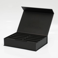 Boîte en papier magnétique rouge pliable haut de gamme recyclable Emballage de boîte-cadeau rigide aimantée avec logo personnalisé