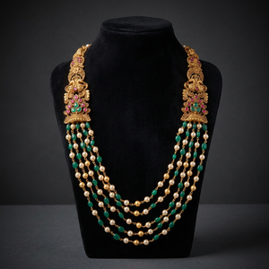 Collar de boda para mujer con diseño floral, chapado en oro oxidado, con piedras de rubí-verde, de la colección cultural Silver Temple. - Product Image 2