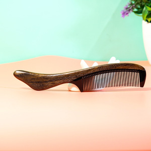 Peine de cuerno de vaca grande Chen Guibao para masaje y cuidado del cabello, para uso doméstico - Product Image 5