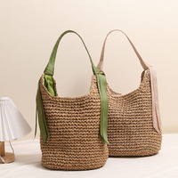 Grand sac fourre-tout tissé grande capacité pour femme, sac à bandoulière bohème en crochet d'été avec deux pompons, sac de shopping écologique en paille de papier