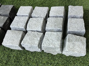 Pavimentazione per Esterni in Granito G601 G603, Ciottoli di Pietra Grigia Burattata da 3cm, 5cm, 10cm, Tagliati su Misura per Vialetti e Paesaggistica - Product Image 3