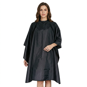 Meilleure Vente : Cape de Coiffure Professionnelle Confortable pour Salon de Coiffure, en Polyester, Noire, pour Barbiers - Product Image 1