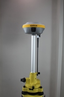 Pour TK-600 : Récepteur GNSS de haute précision pour levés topographiques, robuste et performant, intégration CAD/AR double technologie, indice de protection IP67, 1408 canaux