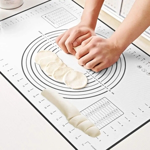 Tapis à pâtisserie en silicone de qualité alimentaire résistant à la chaleur 40x50cm 0,3/0,6mm d'épaisseur Écologique Couleurs et logo personnalisables - Product Image 1