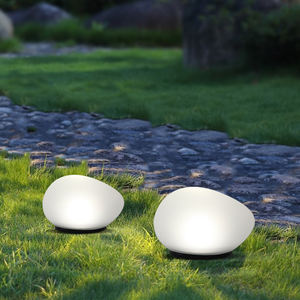 Offre spéciale Lumière solaire en pierre de verre à LED pour jardin extérieur alimentée <span class=keywords><strong>par</strong></span> l'énergie solaire pour l'éclairage du jardin - Product Image 4