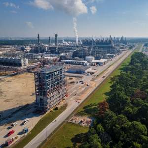 Nuovo l'impianto petrolchimico a Baytown Texas fatto divertente questo pesa 2,832 tonnellate ed è delle dimensioni di un condominio di media ascesa - Product Image 3