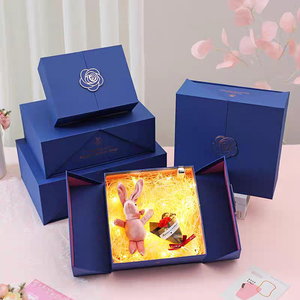 Scatola Regalo Magnetica Rigida a Forma di <span class=keywords><strong>Libro</strong></span> <span class=keywords><strong>Blu</strong></span> Scuro Impermeabile Riutilizzabile Personalizzata all'Ingrosso in Cartone Grigio per Confezioni Regalo Premium - Product Image 4