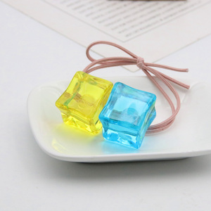 Ensemble de pinces et élastiques à cheveux Ice Cube, thème Anime Musical Comédie, en acrylique transparent et coloré, accessoires pour cheveux et attaches pour queue de cheval pour femmes - Product Image 5