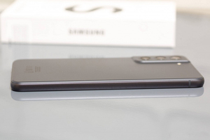 Venta al por mayor caja sellada para Original <span class=keywords><strong>Samsung</strong></span> Galaxy S21 FE 5G G990B/DS 6,4 pulgadas Octa Core 6GB <span class=keywords><strong>RAM</strong></span> 128GB ROM 12MP teléfono inteligente 5 uds - Product Image 5