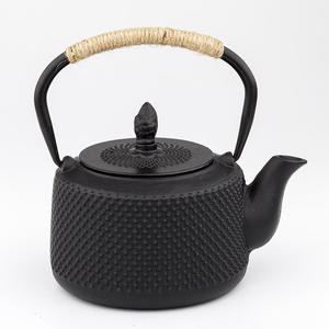 Théière Tetsubin en fonte <span class=keywords><strong>émaillée</strong></span> colorée, écologique, portable, avec infuseur et poignée noire - Product Image 1