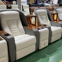 Luxuriöser Theatersessel Einzelsitz mit Mittelablagefach Heimkino-Möbel Elektrischer Relaxsessel Autositz Heimkino-Sofa